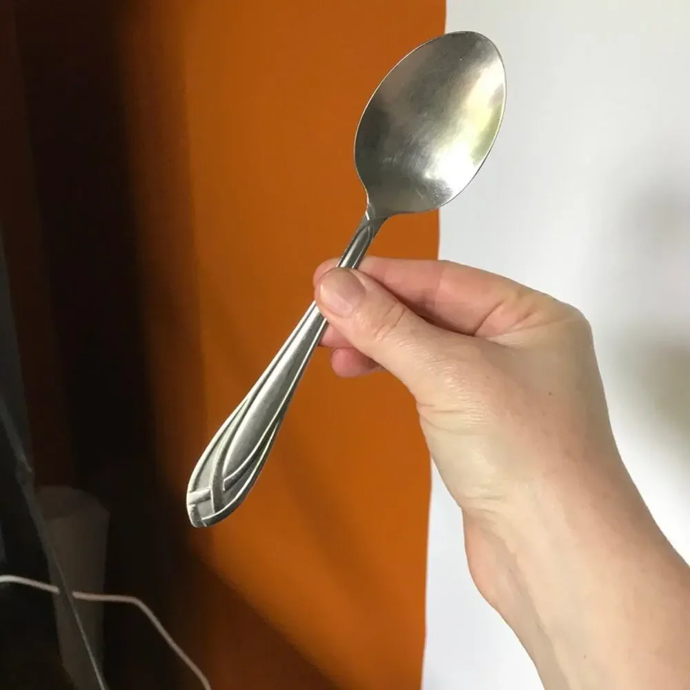 Hampton Silversmiths LACE FROSTED stainless Place/Oval Soup Spoon 7-5/8